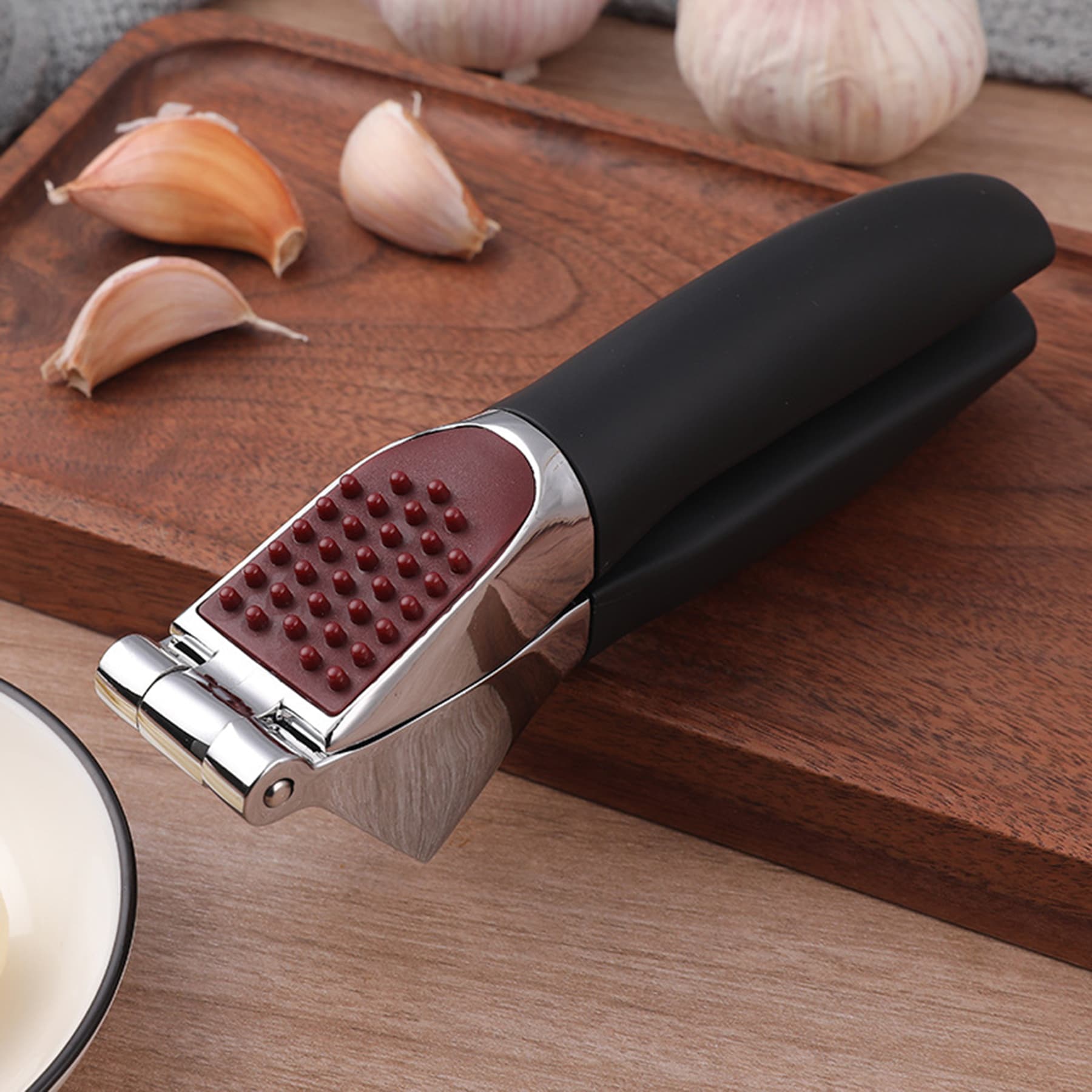 Garlic Press Non Slip Handle
